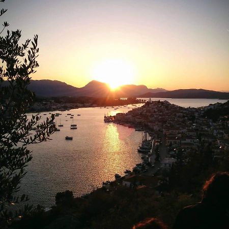 Sunray Studio In Poros Apartment Poros Town Ngoại thất bức ảnh