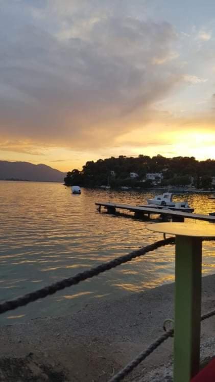 Sunray Studio In Poros Apartment Poros Town Ngoại thất bức ảnh